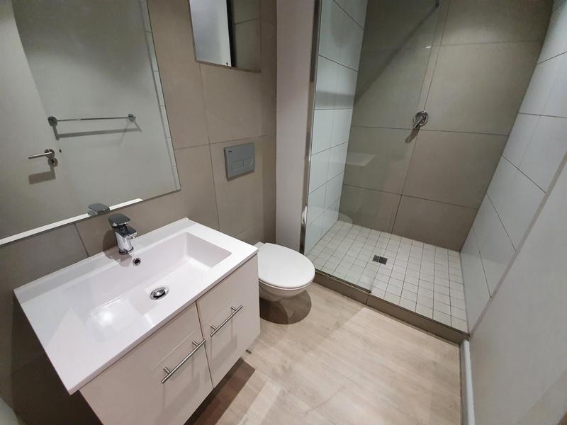 1 Bedroom Property for Sale in Woodstock Western Cape